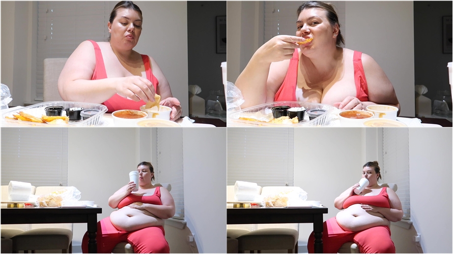 Chloe BBW - Chloe pigs out