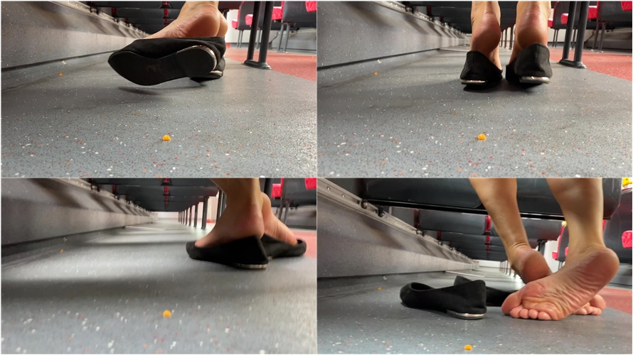Feetwonders - Quick shoe play on the bus flats