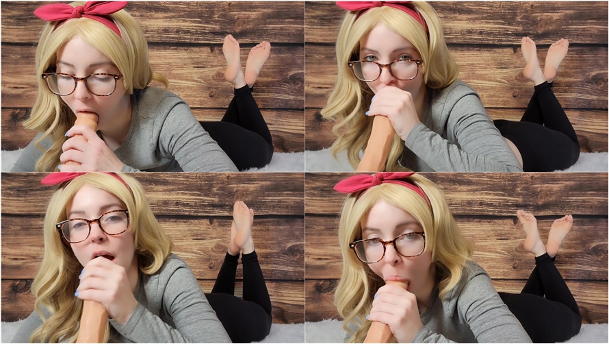 TheTinyFeetTreat - Cum On My Glasses - The Pose